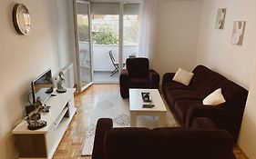 Apartment Troi
