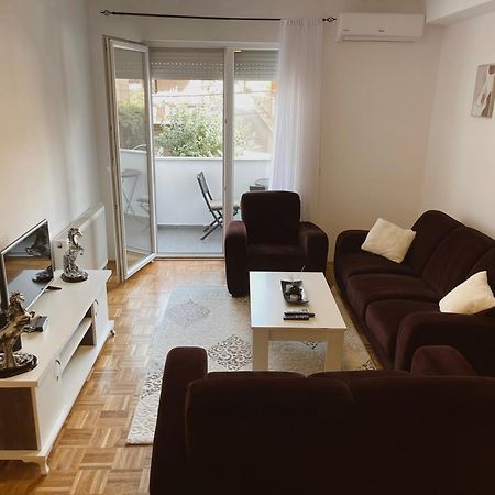 Apartment Troi Priştine Dış mekan fotoğraf