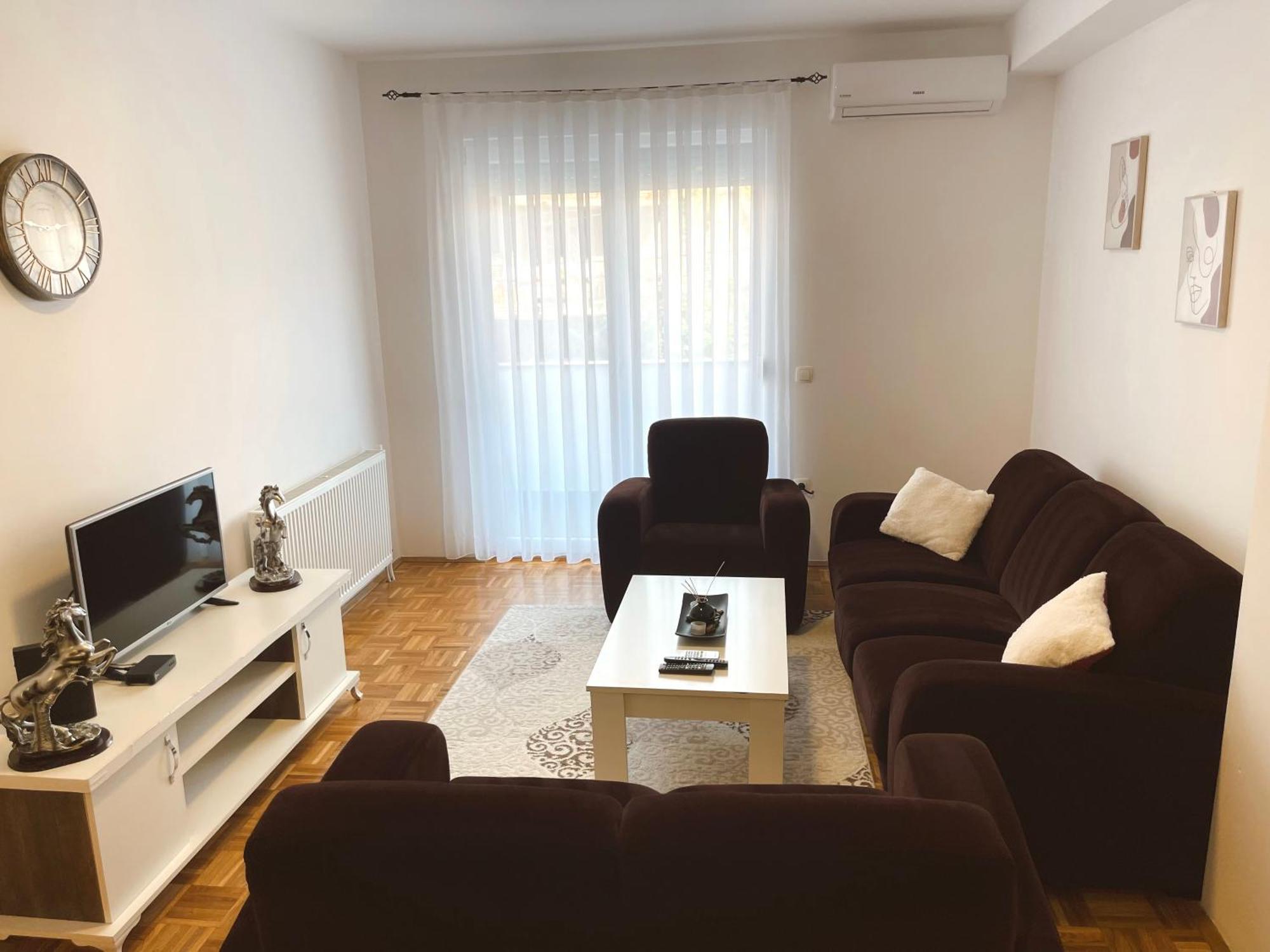 Apartment Troi Priştine Dış mekan fotoğraf
